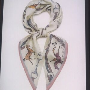 Horse scarf N763